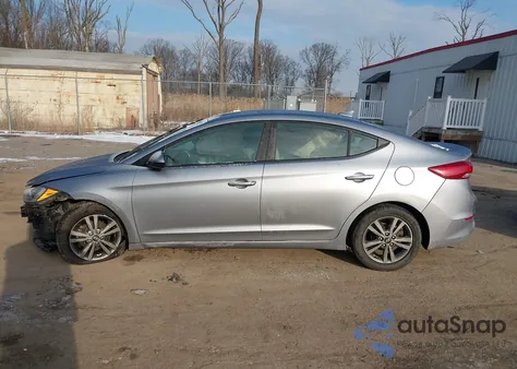 2017 Hyundai Elantra Se из США, поврежденный, VIN 5NPD84LF9HH103501